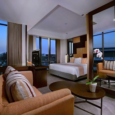 Aston Inn Ματαράμ Εξωτερικό φωτογραφία