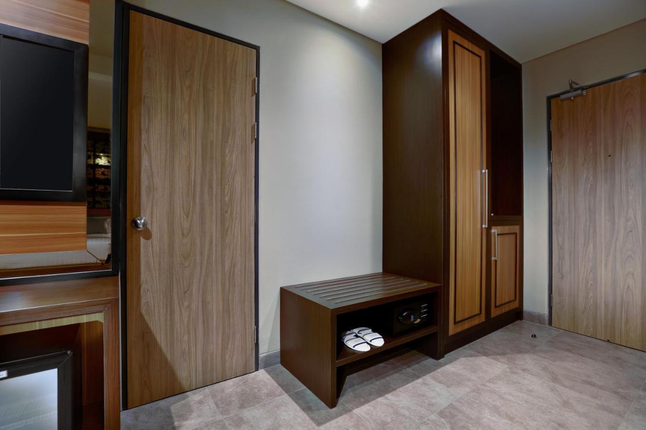 Aston Inn Ματαράμ Εξωτερικό φωτογραφία