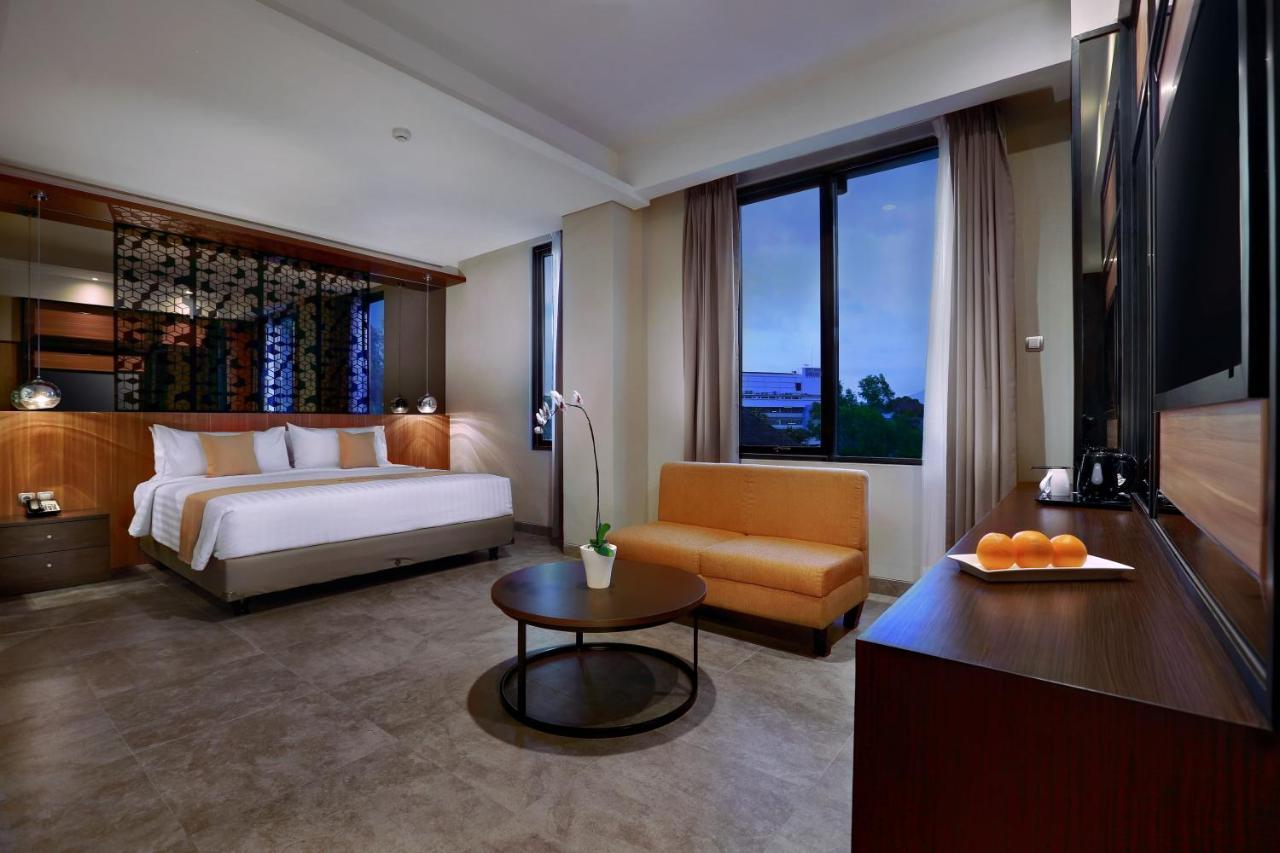 Aston Inn Ματαράμ Εξωτερικό φωτογραφία