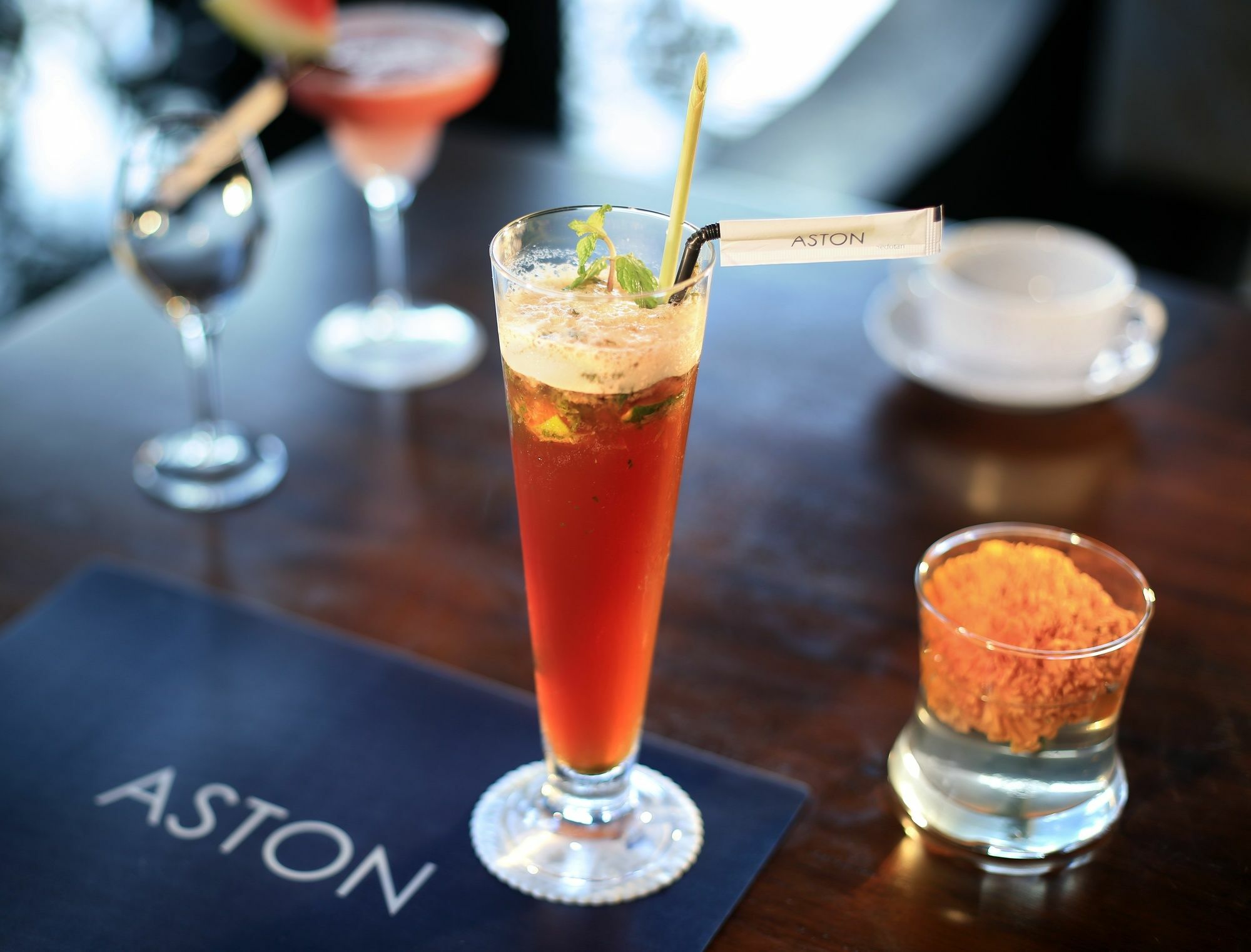 Aston Inn Ματαράμ Εξωτερικό φωτογραφία
